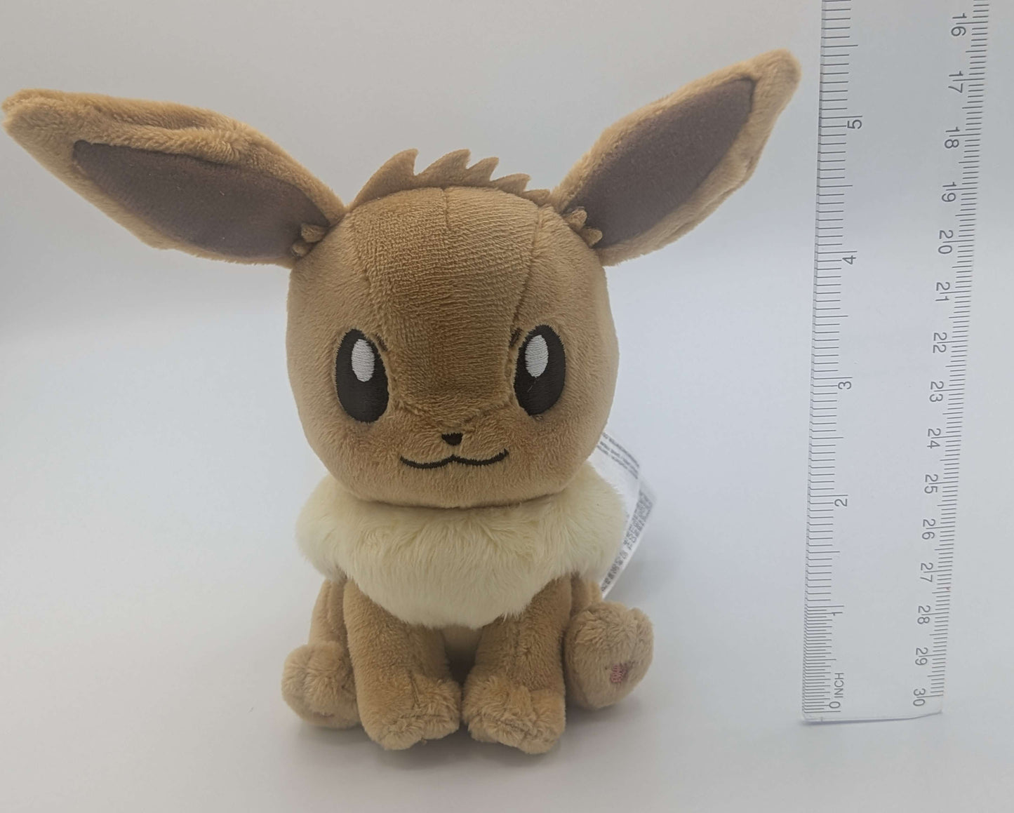 Pokemon Center Japan Pokemon Fit Eevee Plush