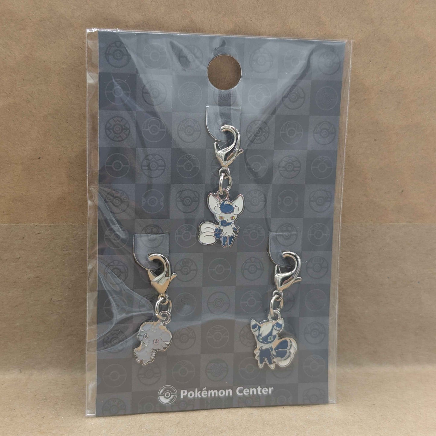 Pokemon Center Japan Espurr Meowstic Mini Charm Set