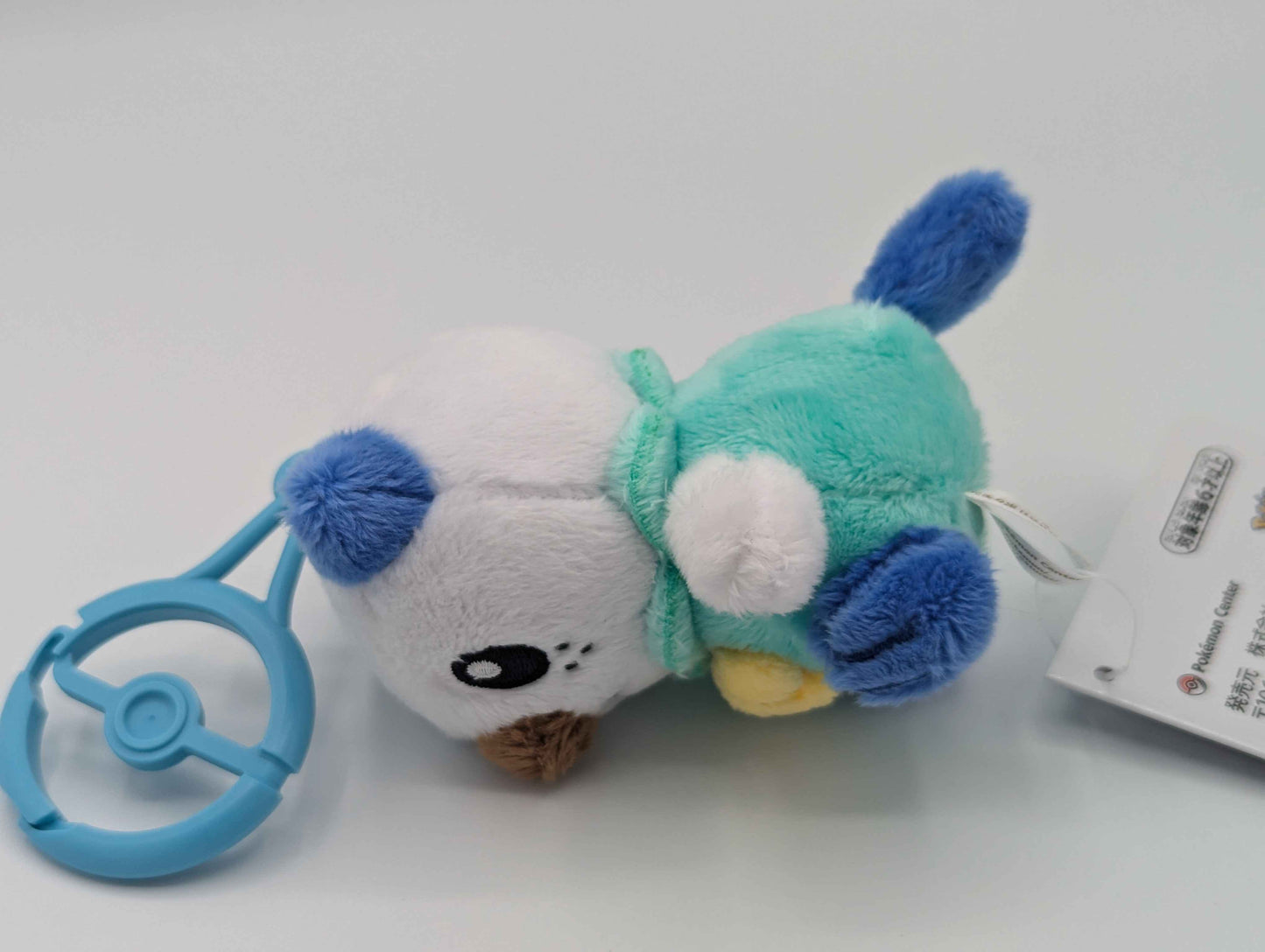 Pokemon Center Japan Oshawott Carabiner Mini Mascot Plush