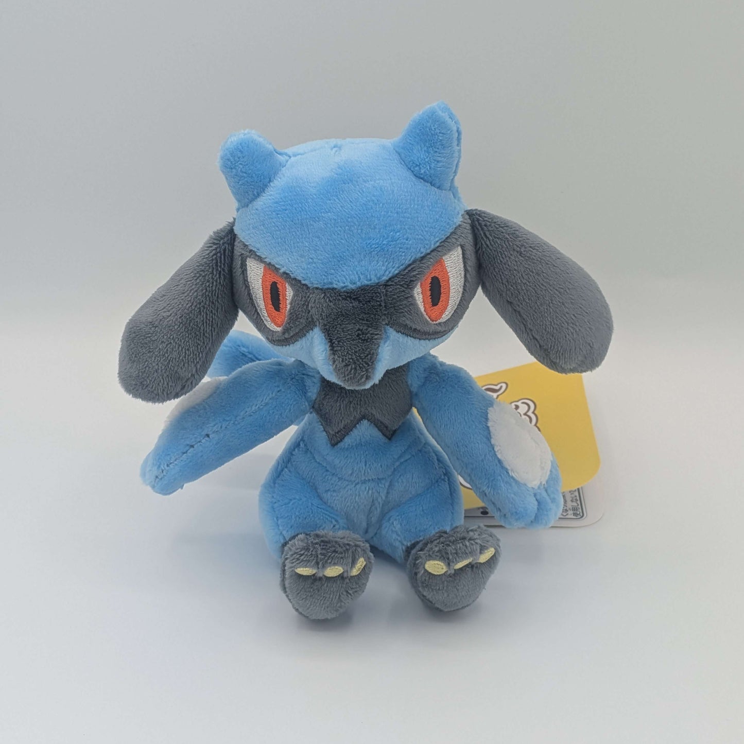 Pokemon Center Japan Pokemon Fit Riolu Plush