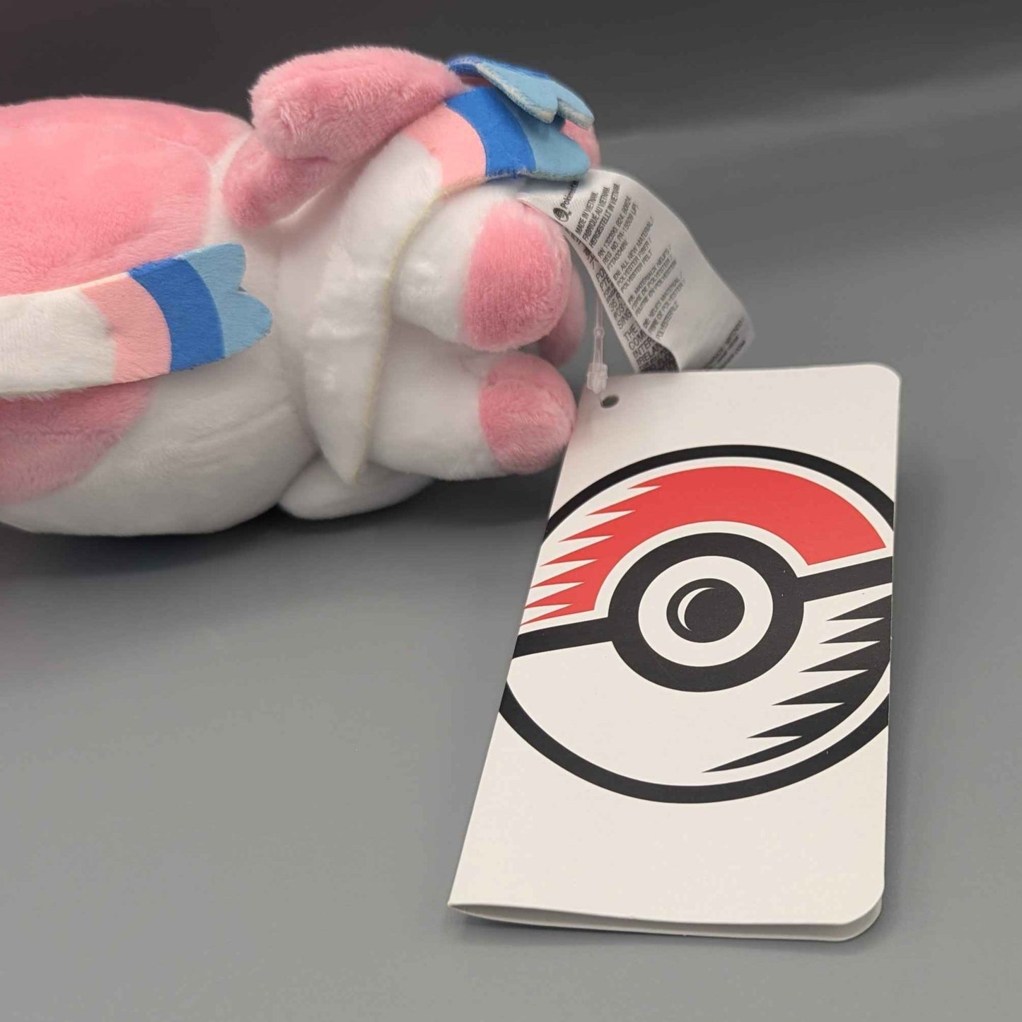 Pokemon Center Pokemon Doll Sylveon Plush